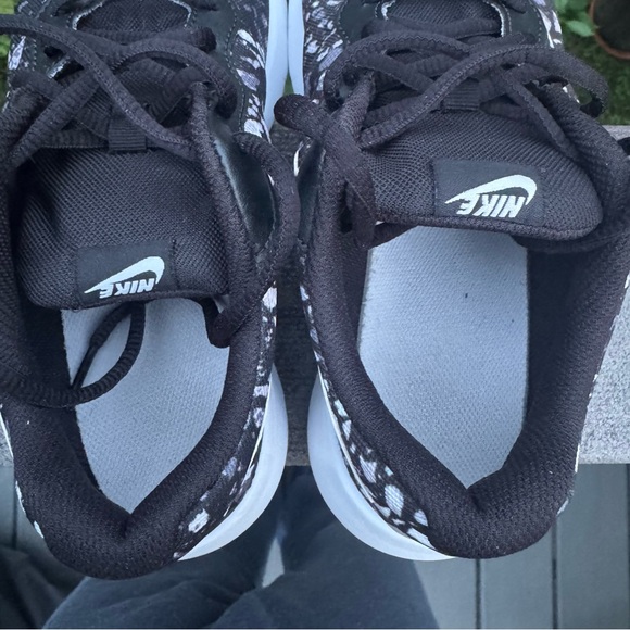 Nike Tanjun Print unisex kids shoes - Picture 7 of 9